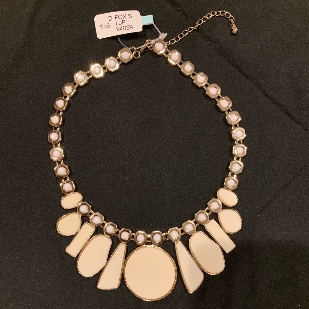 Cream necklace